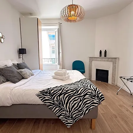 Charming Family 2br - Prime Location, Walk To & Shopping - Totolulu Charming Cheminee Apartment *