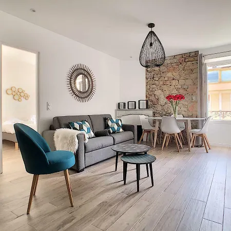 Apartment Charming Family 2br - Prime Location, Walk To & Shopping - Totolulu Charming Cheminee Cannes