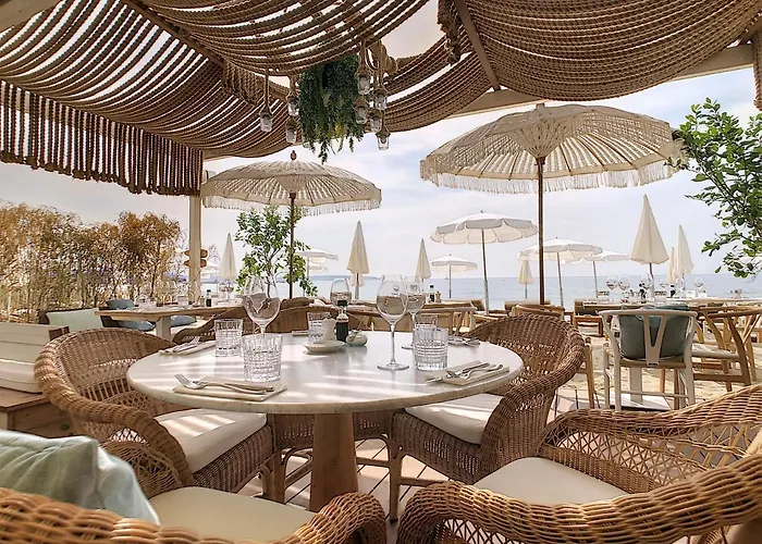 Prime Location Hyper Center Ideal For Couples & Families - Walk Everywhere -By Totolulucannes Cannes