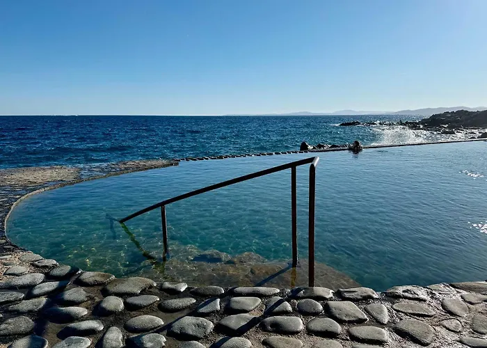 Prime Location Hyper Center Ideal For Couples & Families - Walk Everywhere -By Totolulucannes * Cannes