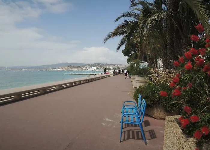 Prime Location Hyper Center Ideal For Couples & Families - Walk Everywhere -By Totolulucannes Daire